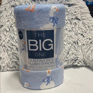 The Big One Plush Throw - Light Blue with Duck/Goose Design